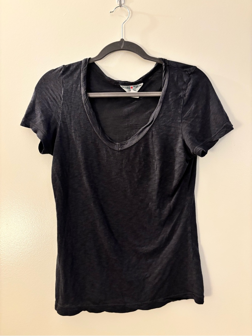 Hard Tail Forever Slub V neck